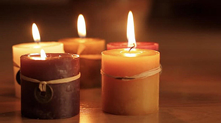 روشن کردن شمع برای برآورده شدن آرزوها